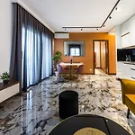 Deluxe Apartment Marangun